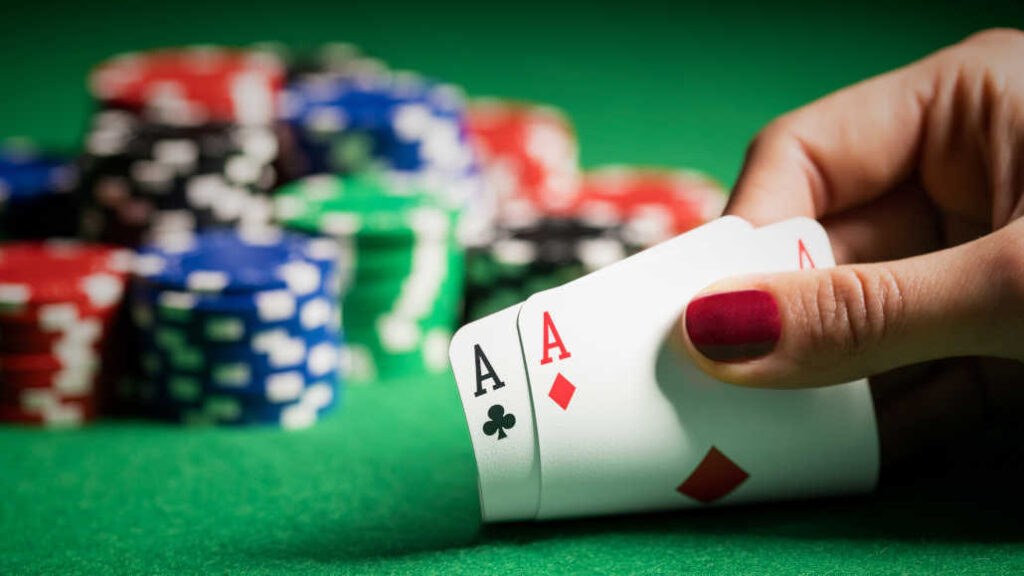 Top 13 Best Poker Tips for Beginners - Strategy For Winners!