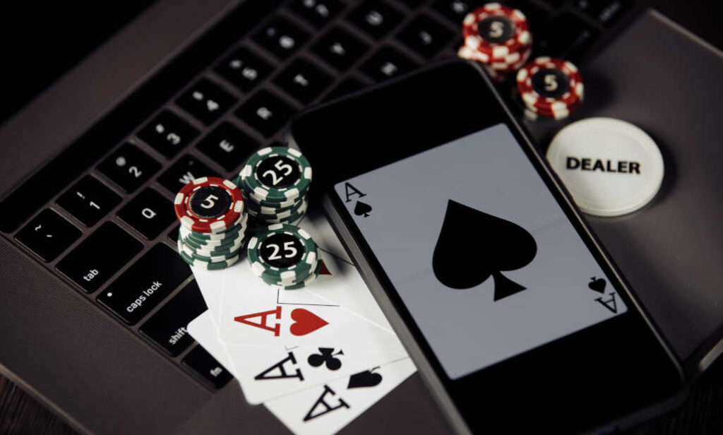 How Big Is the Online Poker Gambling Market?